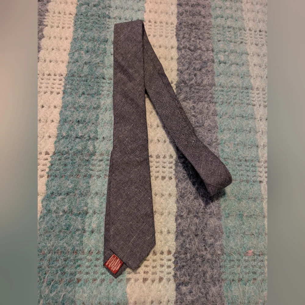 Penguin Classic Men's Charcoal Gray Slim Tie Linen Cotton‎ Blend